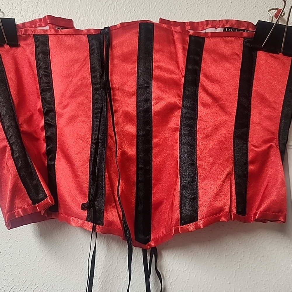 Satin waist Cincher With Metal Silhouette Boning And Corset laced Black & Red NT